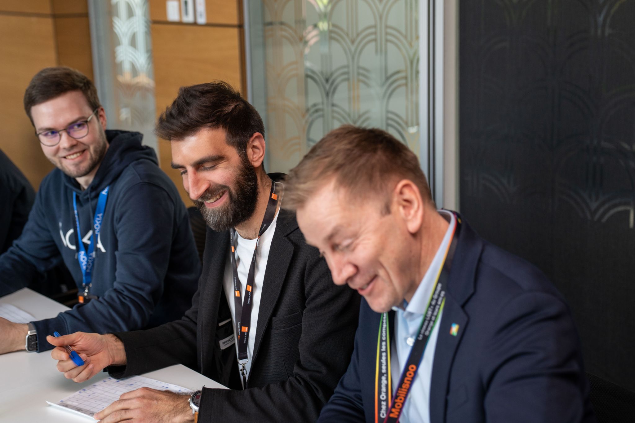 Post related media content