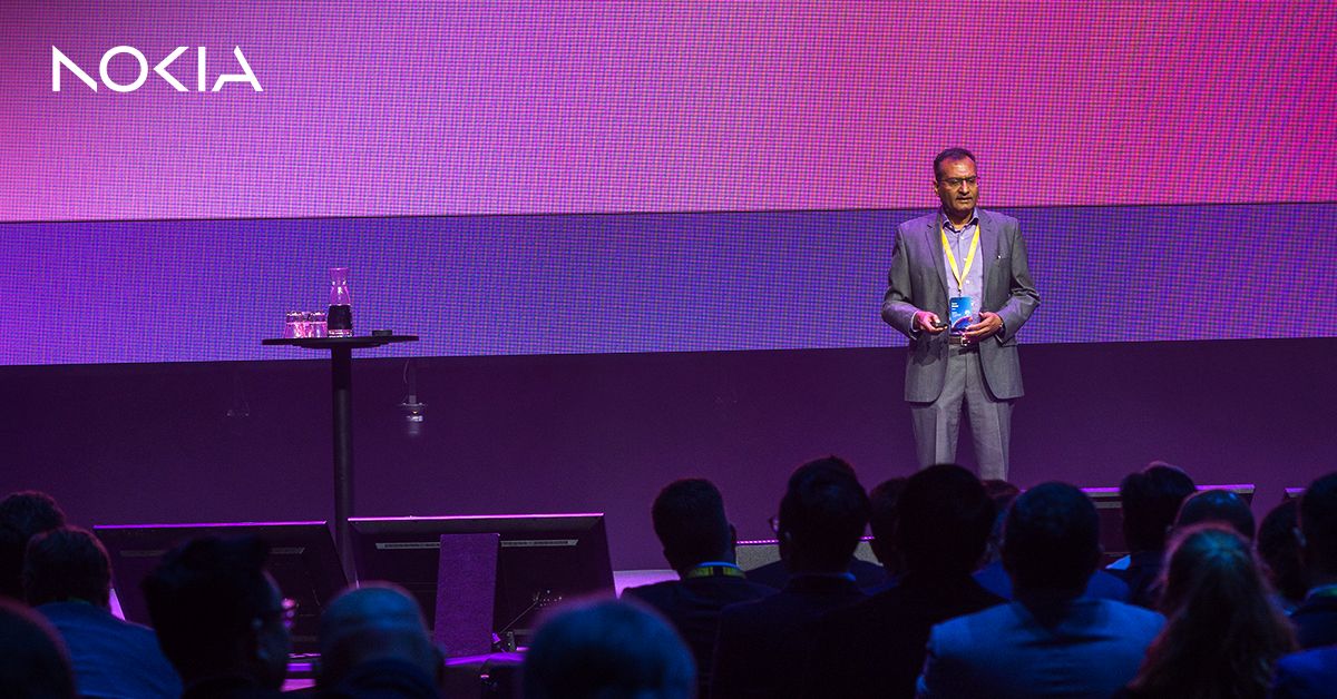 Post related media content