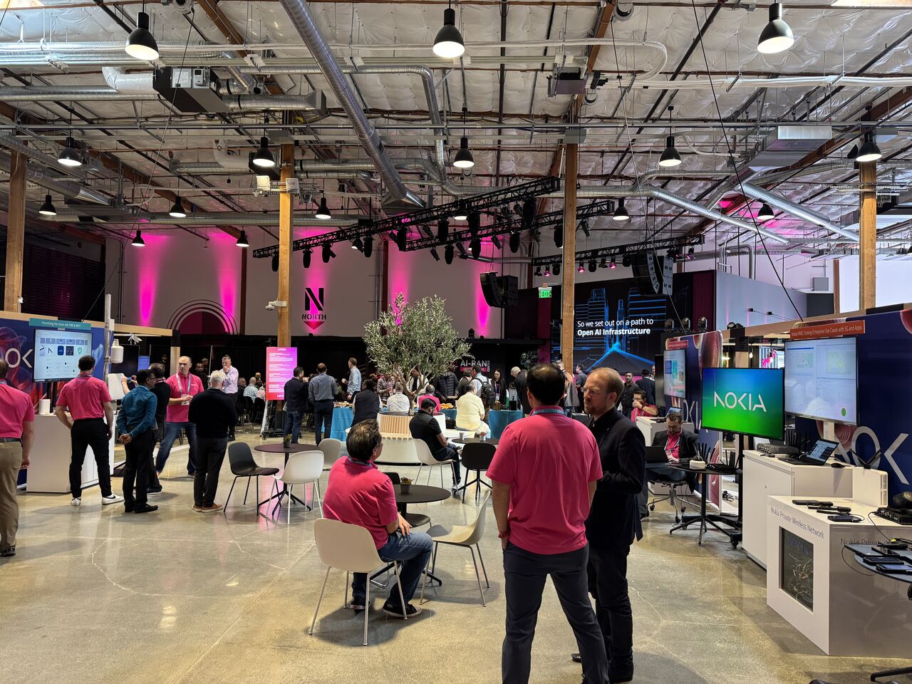 Post related media content