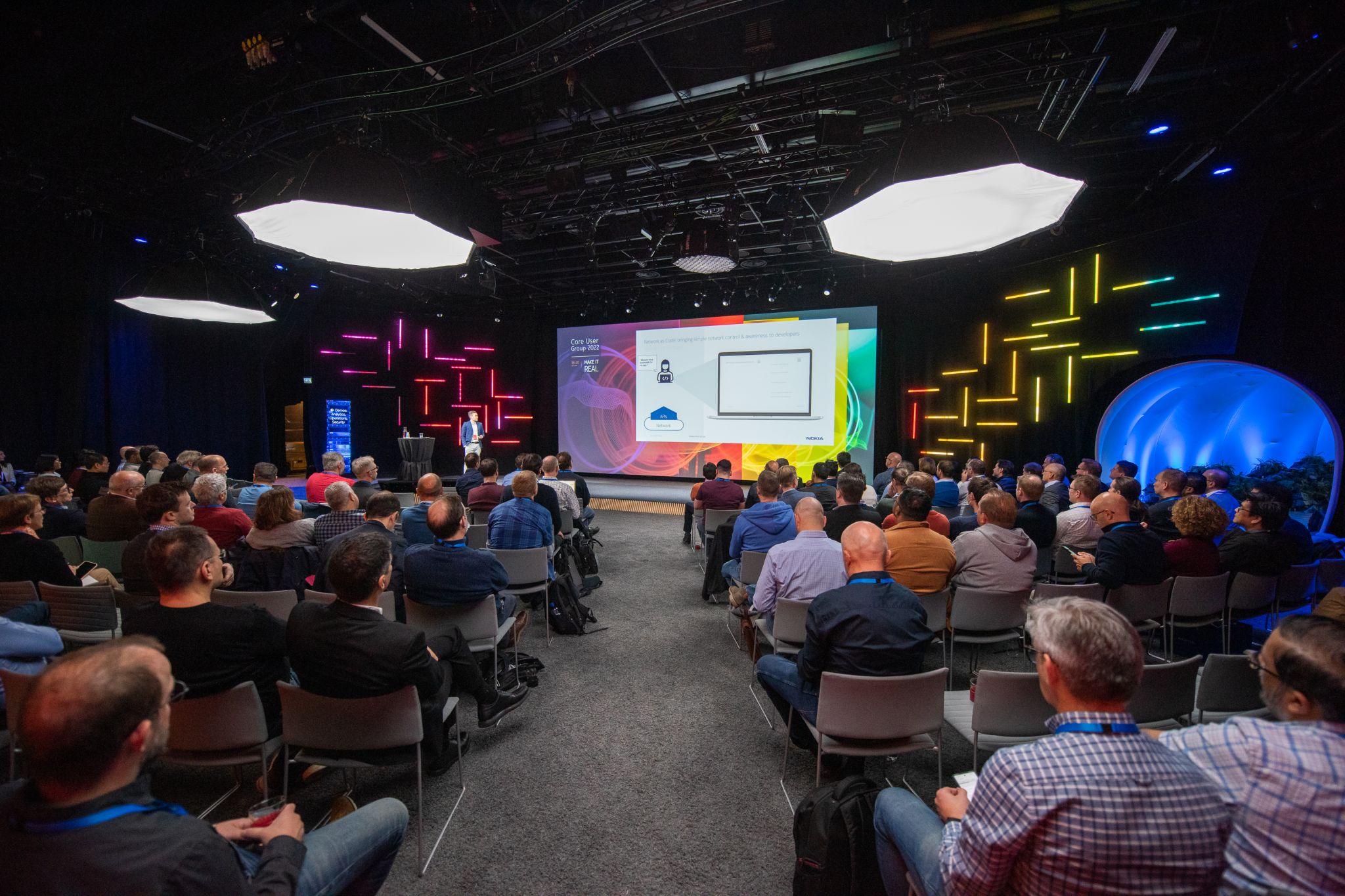 Post related media content